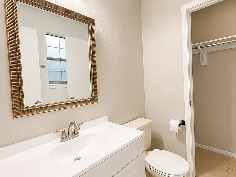 8130 Stonebrook Dr — Photo 17