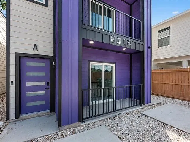 2 bed, 2.0 bath, $1,750 — Photo 2