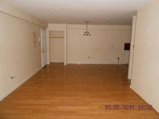 5th image of 8551 W 102nd Ter APT 207