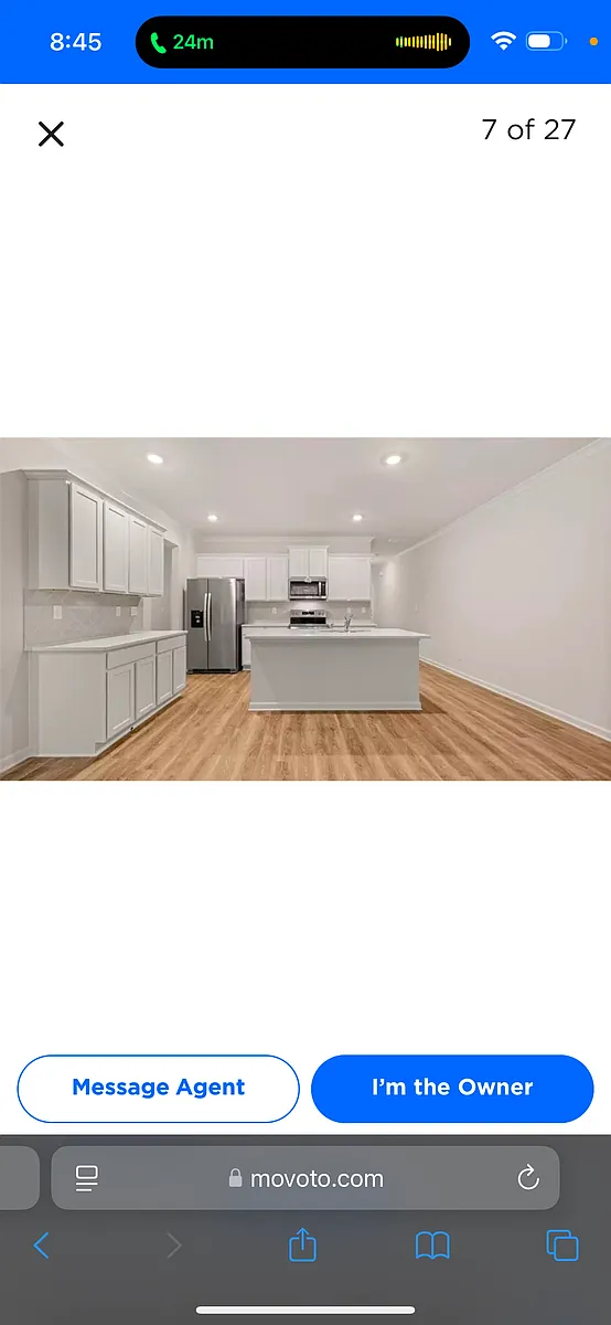 Building Photo - 305 Silver Moon Dr