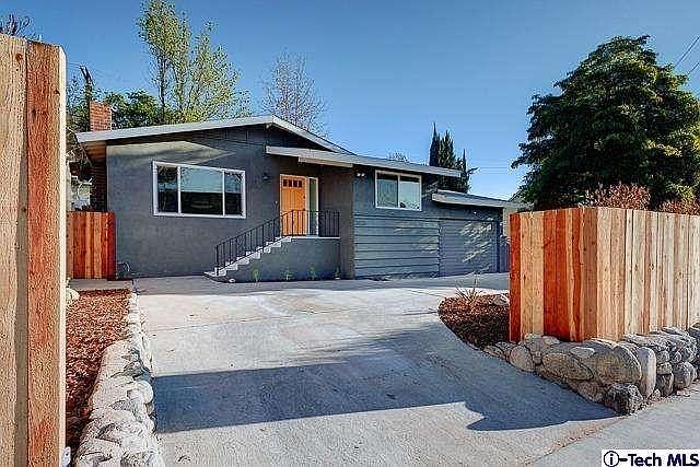 1st image of 2826 Delevan Dr