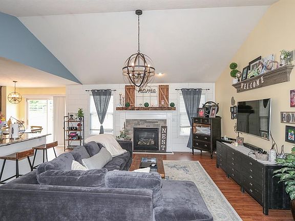 5th image of 4719 Greenbelt Dr