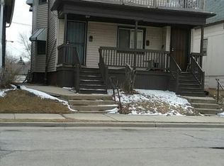 2921 W Walnut St, Milwaukee, WI 53208