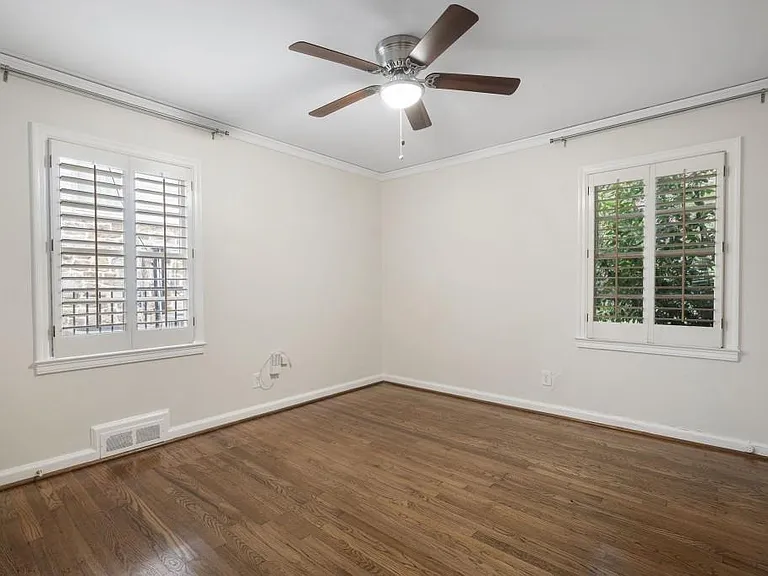 2151 Radcliffe Dr NW — Photo 39