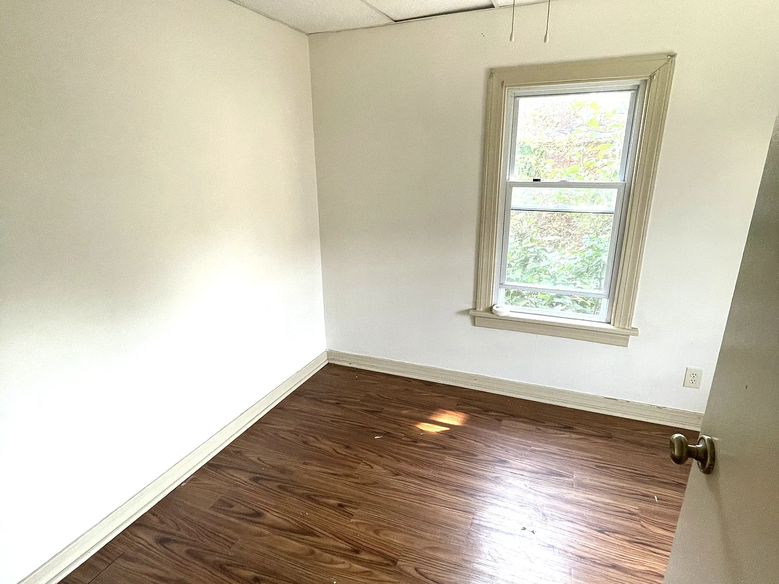 3 bed, 1000 sqft, $900 — Photo 4