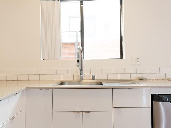 2nd image of 6208 Arroyo Glen St APT 12