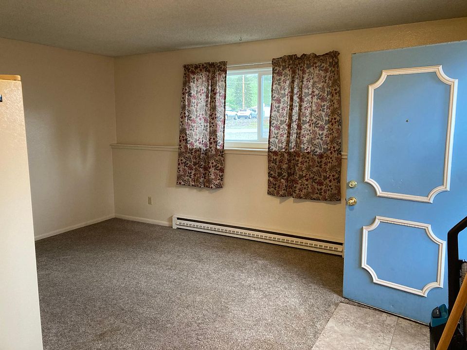 1st image of 609 Dakota Ave