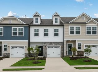 58 Shay St, Angier, NC 27501