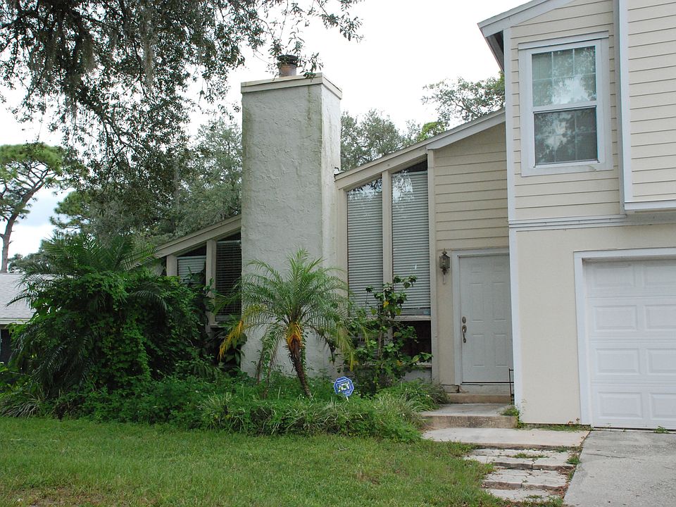 1st image of 204 Ramblewood Dr