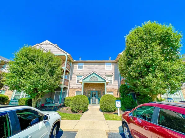 4921 N Arbor Woods Ct APT 108, Cincinnati, OH 45248