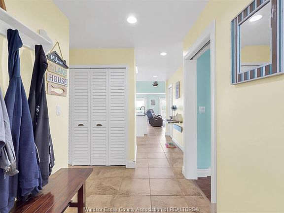 4th image of 196 Riverside Rd