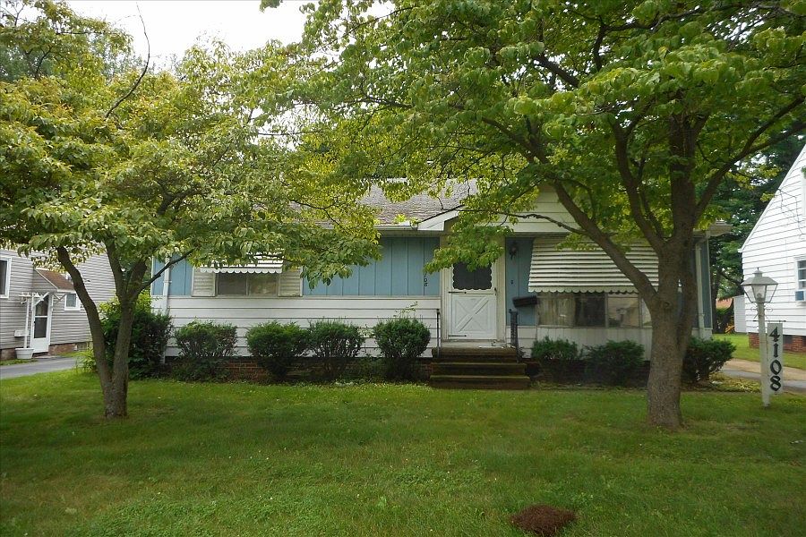 1st image of 4108 W 219th St