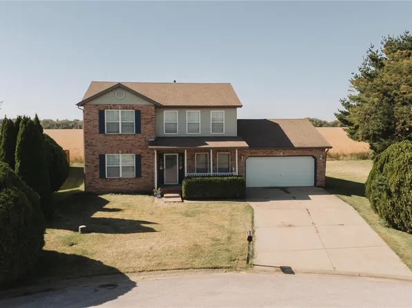 1519 Thunderbird Ln, Belleville, IL 62221
