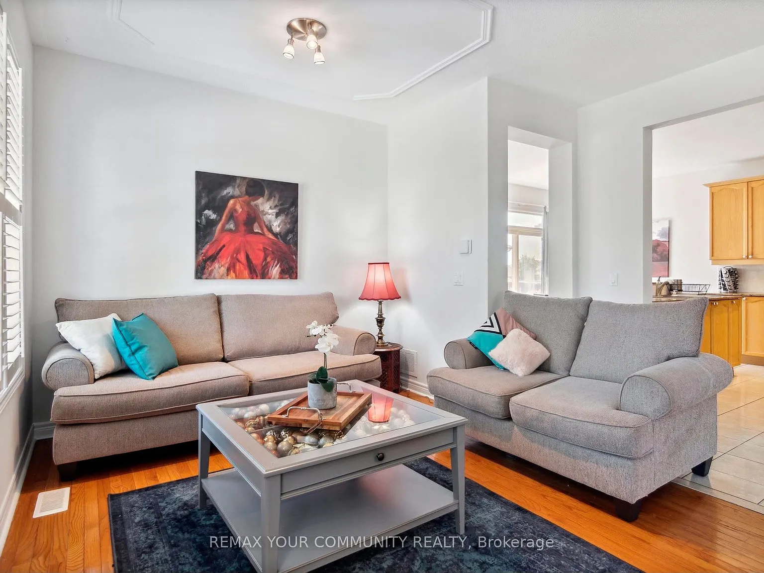 4 bed, $3,800 — Photo 3