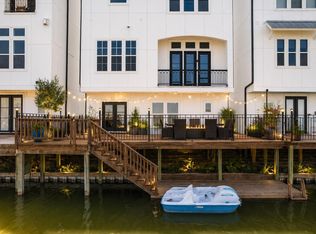 2110 Lakeshore Edge Dr, Houston, TX 77080
