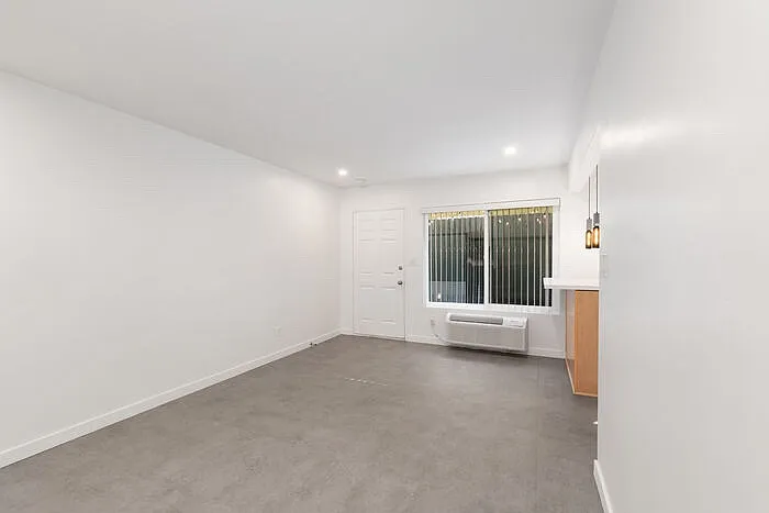 3801 Centre St #F — Photo 13