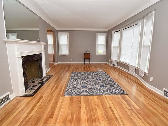 4th image of 18950 Pasnow Ave