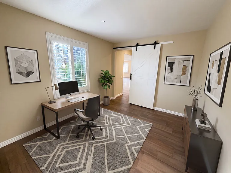 Office/Den/Optional 5th Bedroom