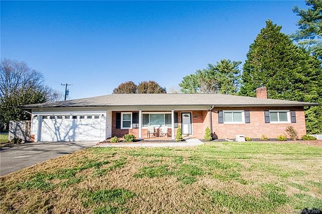 1st image of 803 Oakdale Dr #1