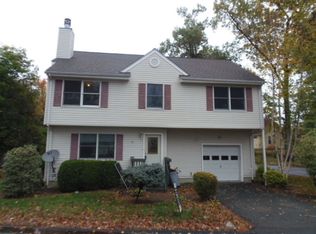 55 Rainbow Trl, Denville, NJ 07834