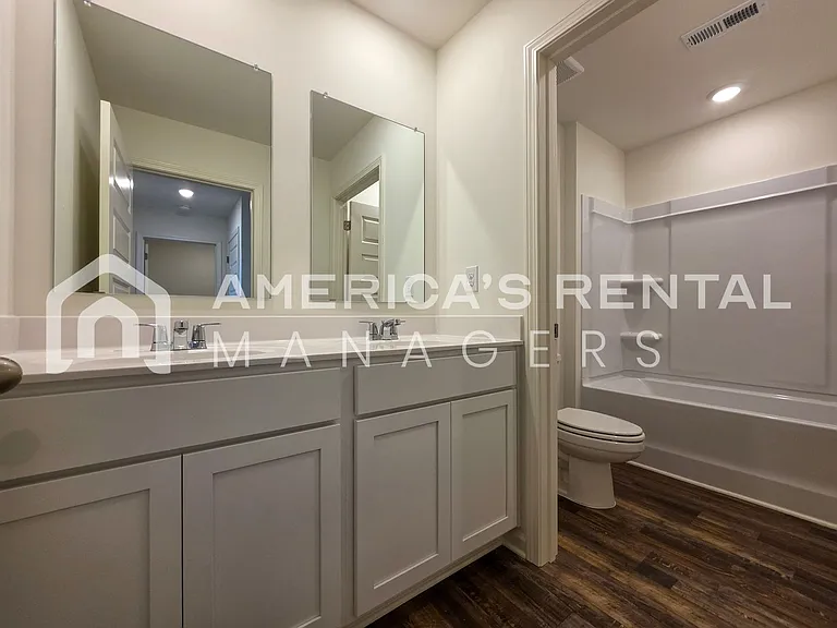 2132 Addison Way SW — Photo 38