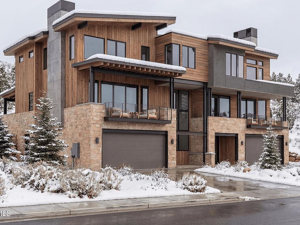 1st image of 10211 N Orenda Cir
