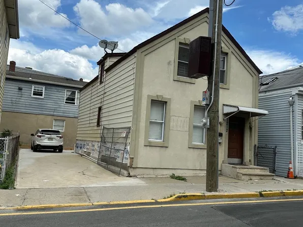 1212 64th St, North Bergen, NJ 07047