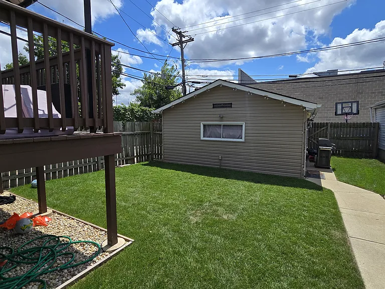 7211 W Leland Ave — Photo 16