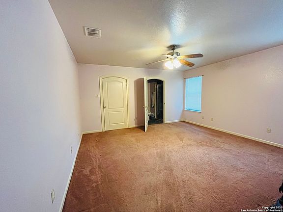 5th image of 321 Montezuma St