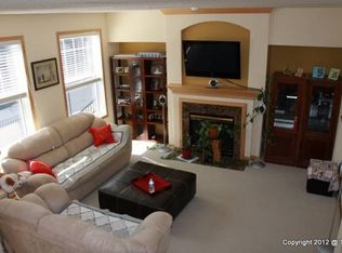 8310 Labont Way, Eden Prairie, MN 55344