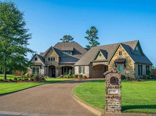 115 Bella Terra Dr, Longview, TX 75605