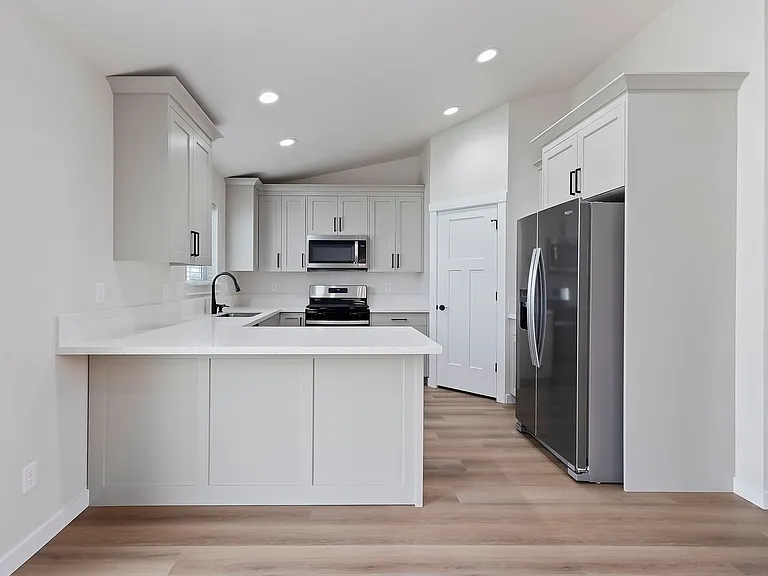 501 Hope Ave — Photo 9