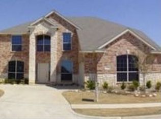 7725 Labrador Dr, Arlington, TX 76002