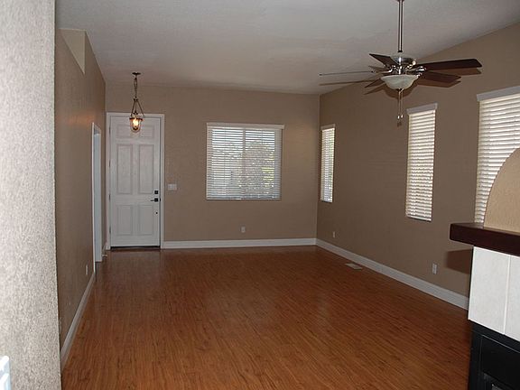 5th image of 4542 Eagle Mountain Dr
