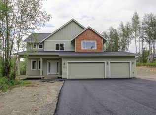 6120 E Sun Crest Dr, Palmer, AK 99645