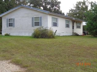 5730 Periwinkle Rd, Ore City, TX 75683