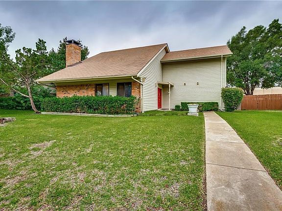 5th image of 3510 Brook Glen Dr