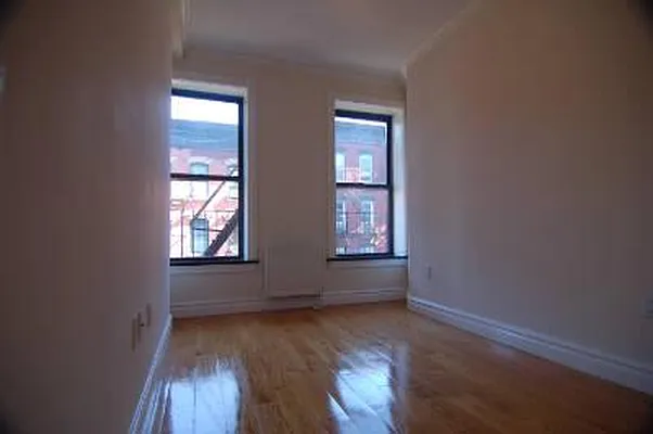 Rented by Centennial Properties NY | media 9