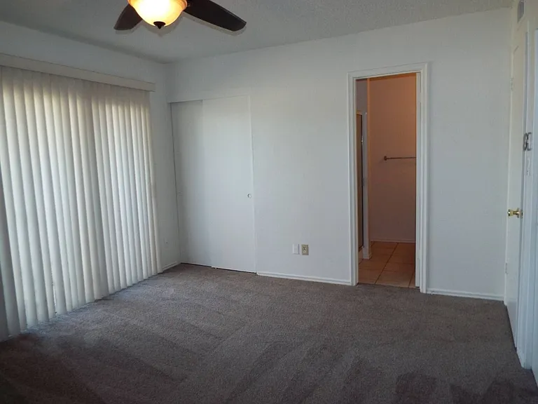 1688 W Village Way — Photo 13