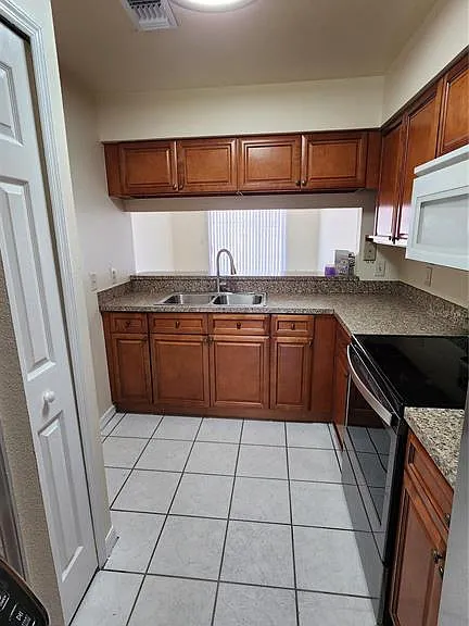 2211 Margarita Ct #2211 — Photo 5