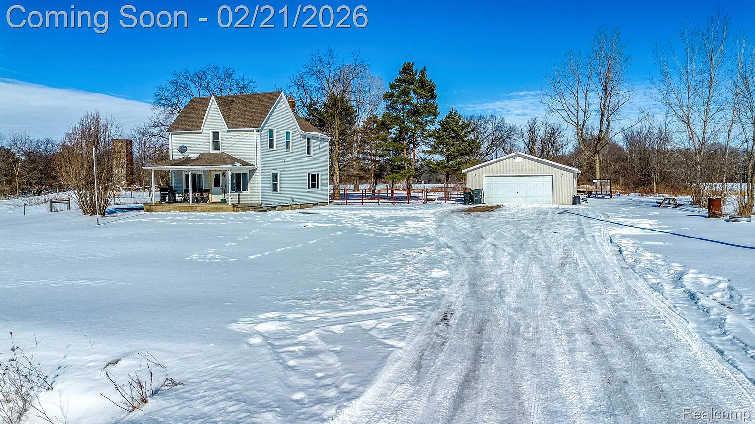 9414 Imlay City Rd photo 1