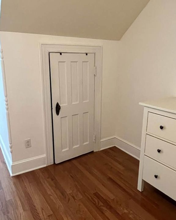 1st image of 268 Milbank Ave APT 3