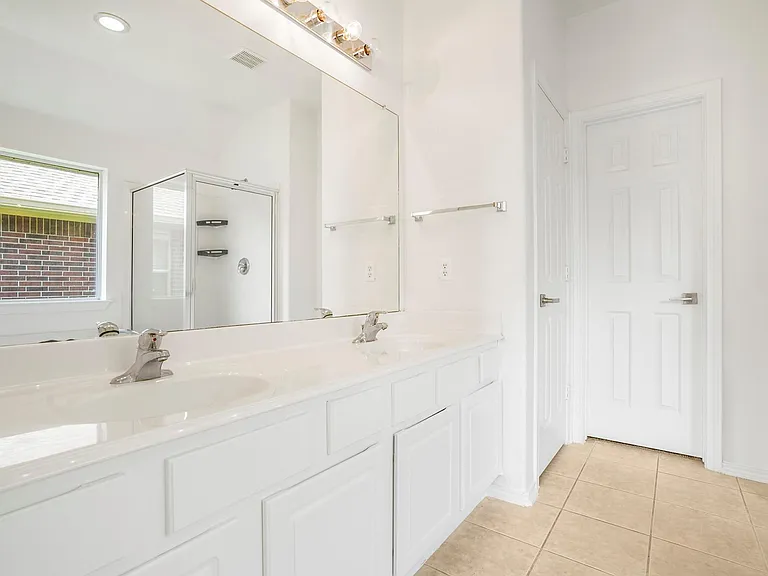 18134 Stone Trail Manor Dr — Photo 15