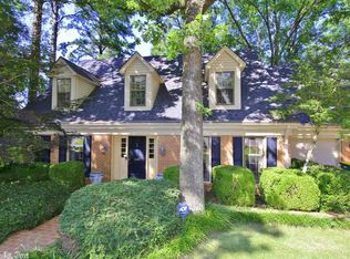 18 Huntington Rd, Little Rock, AR 72227