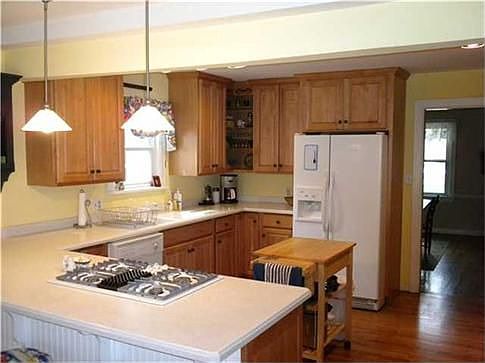 2nd image of 8111 Westfield Blvd