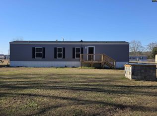 186 Sweet Bay Ln, Santee, SC 29142