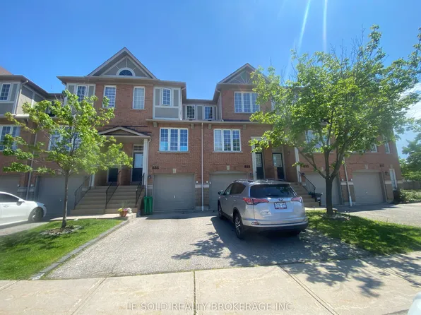 888 Scollard Ct, Mississauga, ON L5V 2R5