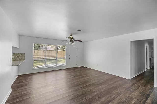 1002 Ford Dr — Photo 6