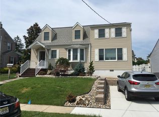 16 Vanderbilt Pl, Woodbridge, NJ