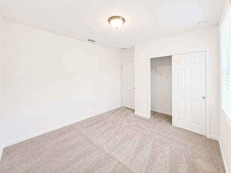 2404 White Tail St — Photo 12